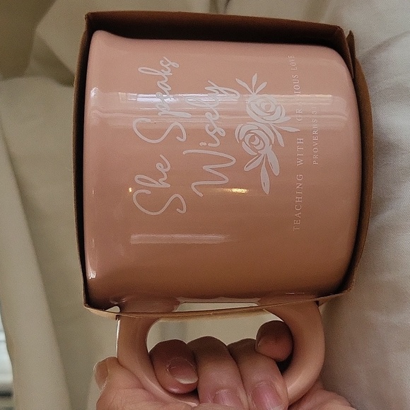 She speaks wisely coffee tea mug NWT - Picture 5 of 5